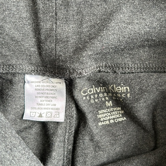 2/$25 - Calvin Klein Performance Gray Yoga Pants - Size M - Picture 5 of 8